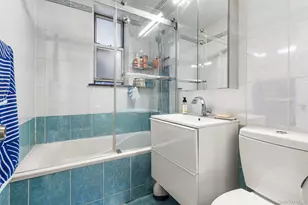 2552 E 7th St, Brooklyn, NY 11235 - Photo 11