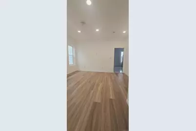 78-29 68th Avenue, Middle Village, NY 11379 - Photo 9