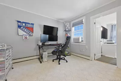 17 Meadow Street, Garden City, NY 11530 - Photo 17