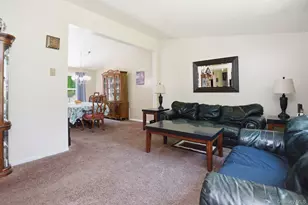 19 Taurat Pl, Mahopac, NY 10541 - Photo 5