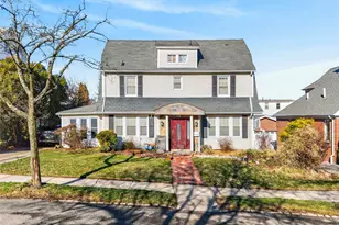 35-20 165th St, Flushing, NY 11358 - Photo 1