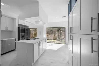 12 Lost Meadow Lane, Port Jefferson, NY 11777 - Photo 13