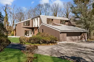 12 Lost Meadow Ln, Port Jefferson, NY 11777 - Photo 3