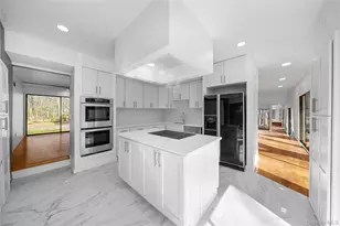 12 Lost Meadow Ln, Port Jefferson, NY 11777 - Photo 17