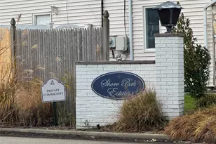 815 Anthony Dr, Lindenhurst, NY 11757 - Photo 3