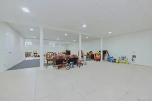 17 Plover Ln, Lloyd Harbor, NY 11743 - Photo 35