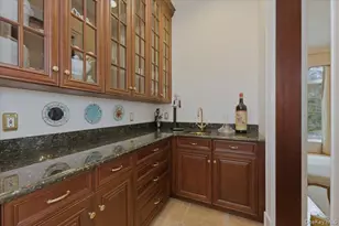 17 Plover Ln, Lloyd Harbor, NY 11743 - Photo 13