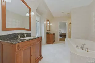 17 Plover Ln, Lloyd Harbor, NY 11743 - Photo 27