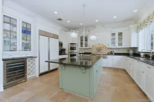 17 Plover Ln, Lloyd Harbor, NY 11743 - Photo 15