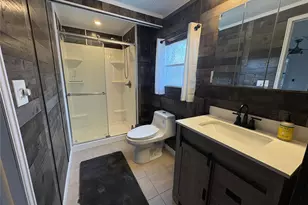525/82 Riverleigh, Riverhead, NY 11901 - Photo 11