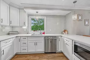30 Rutledge Rd, Scarsdale, NY 10583 - Photo 9