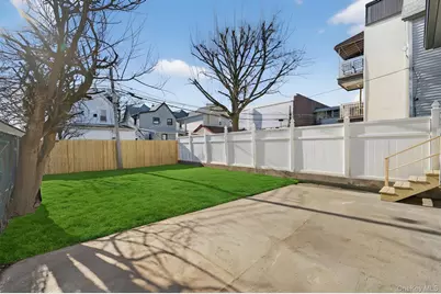 10116 95th Street, Ozone Park, NY 11416 - Photo 21