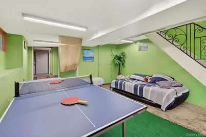 1116 Banner Avenue, Brooklyn, NY 11235 - Photo 37