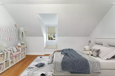 33 Wynmor Road, Scarsdale, NY 10583 - Photo 23