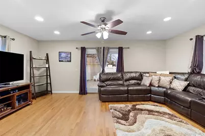 2632 Montauk Avenue, Merrick, NY 11566 - Photo 15