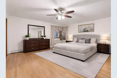 2632 Montauk Avenue, Merrick, NY 11566 - Photo 21
