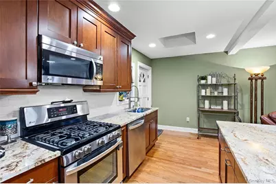2632 Montauk Avenue, Merrick, NY 11566 - Photo 11