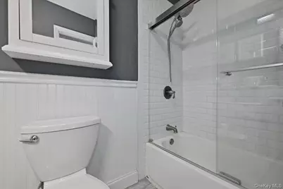 1419 Eric Lane, East Meadow, NY 11554 - Photo 27