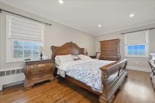 1419 Eric Ln, East Meadow, NY 11554 - Photo 21