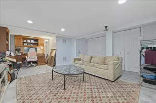 1419 Eric Ln, East Meadow, NY 11554 - Photo 29