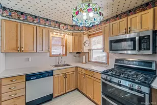 58-03 212th St, Bayside, NY 11364 - Photo 7