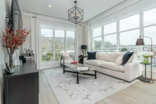 100 Garvies Point Rd, Glen Cove, NY 11542 - Photo 9