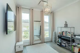 100 Garvies Point Rd, Glen Cove, NY 11542 - Photo 19