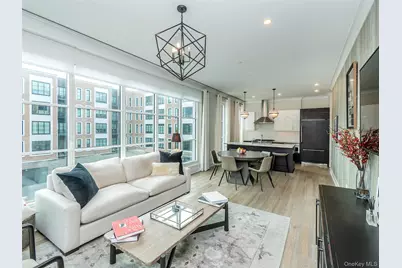 100 Garvies Point Road #1116, Glen Cove, NY 11542 - Photo 11