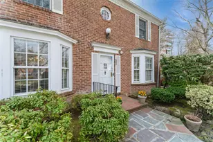 24 Welwyn Rd, Great Neck, NY 11021 - Photo 3