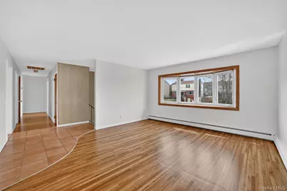 16 Patti Lane, Yonkers, NY 10701 - Photo 7