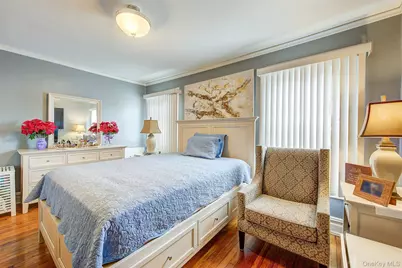 9031 180th Street, Jamaica, NY 11432 - Photo 11