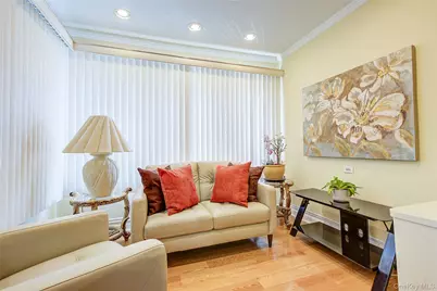 9031 180th Street, Jamaica, NY 11432 - Photo 19
