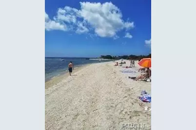 21 Cottage Road, Calverton, NY 11933 - Photo 21