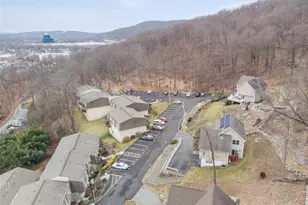 18 Pavilion Ridge Way, Suffern, NY 10901 - Photo 13