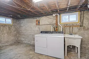 21 Adams St N, Farmingdale, NY 11735 - Photo 33