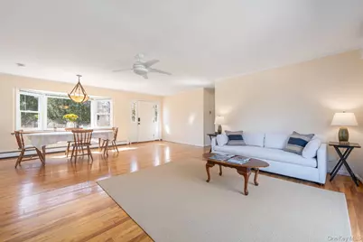 10100 New Suffolk Avenue, Cutchogue, NY 11935 - Photo 7