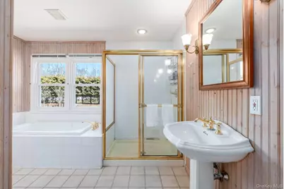 10100 New Suffolk Avenue, Cutchogue, NY 11935 - Photo 13