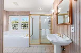 10100 New Suffolk Ave, Cutchogue, NY 11935 - Photo 13