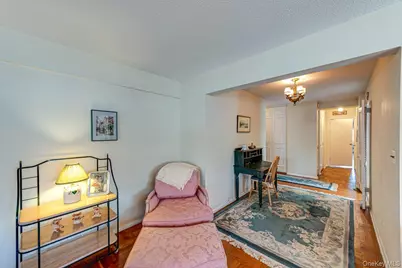 1 Bengeyfield Drive #2B, East Williston, NY 11596 - Photo 13