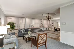 1 Bengeyfield Dr, East Williston, NY 11596 - Photo 3