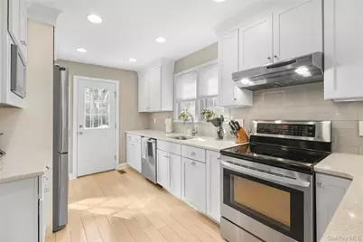 5 Birch Street W, White Plains, NY 10607 - Photo 11