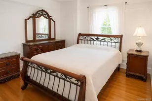 42 Mead St, Hempstead, NY 11550 - Photo 15
