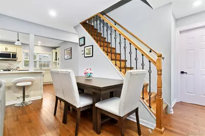 13 Newkirk Road, Yonkers, NY 10710 - Photo 5