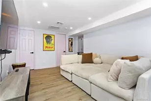 13 Newkirk Rd, Yonkers, NY 10710 - Photo 21