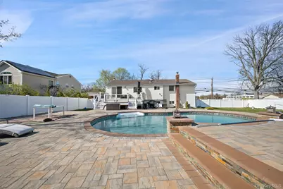 86 New Highway, Commack, NY 11725 - Photo 27