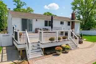 86 New Hwy, Commack, NY 11725 - Photo 27