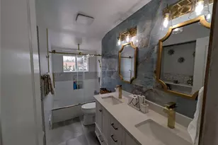 86 New Hwy, Commack, NY 11725 - Photo 13