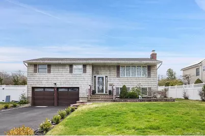 86 New Highway, Commack, NY 11725 - Photo 1