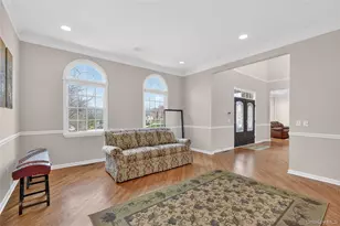 19 Parkview Cir, Carmel, NY 10512 - Photo 5