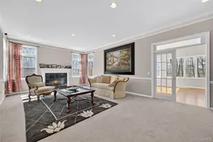 19 Parkview Cir, Carmel, NY 10512 - Photo 9